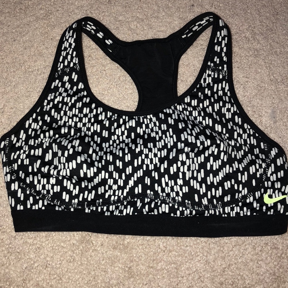 Nike black and white sports bra